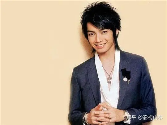 《吐槽大会》辰亦儒回应飞轮海“车祸现场”，谈笑风生又引回忆杀-辰亦儒和曾之乔恋爱史