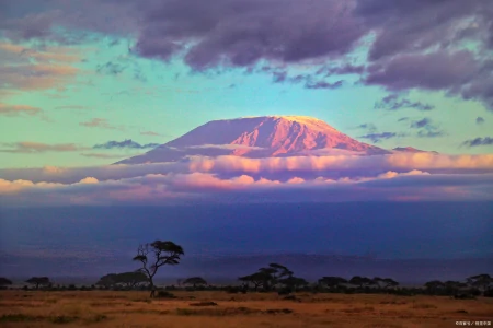 一起踏上寻找最美的旅游胜地TOP10，一定要去！的旅程吧！-旅游胜地美景图片
