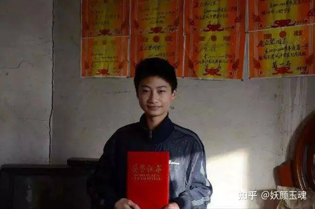 寒门贵子庞众望，高考744分惹清华校长上门，他从不觉得家人丢脸-寒门宠妻全文免费下载