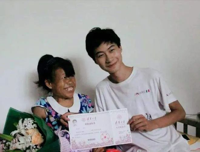 消失五年后，“寒门状元”庞众望与女友聊天记录曝光，他的故事小说都不敢这么写