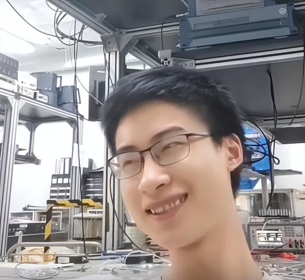 庞众望已晋升进入清华科研岗位，努力为国家和社会做贡献-庞众望现在如何