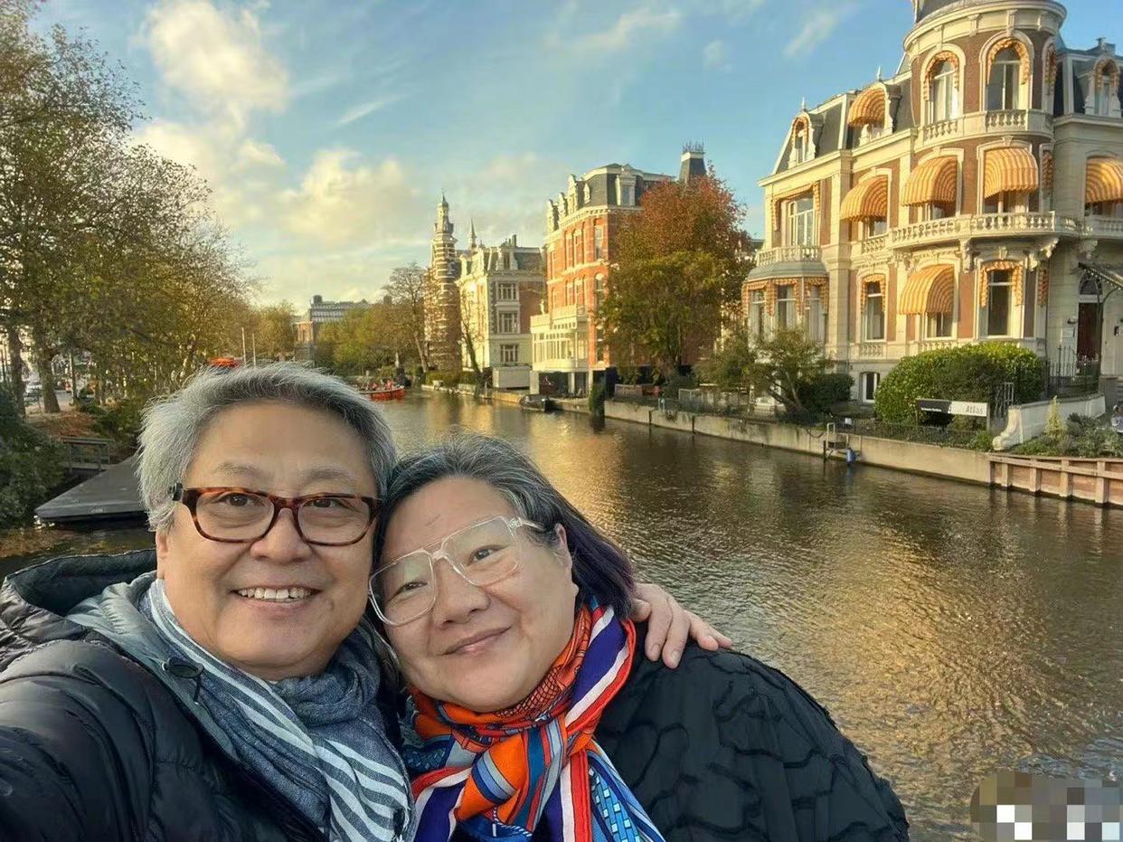 陈凯歌前妻疑移居法国，近照身体状况引担忧，脸上毛发全掉牙稀疏-陈凯歌前妻谈中国男人