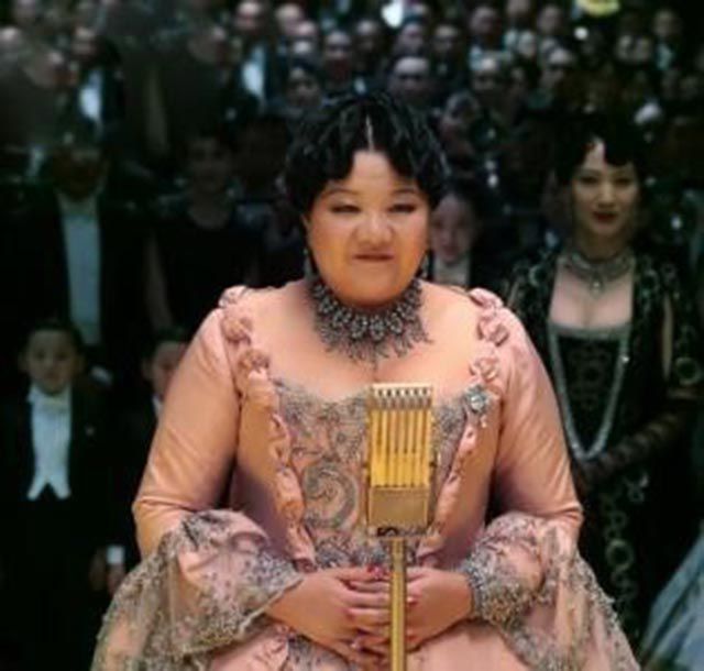 “名门痞女”洪晃：一生不羁，路子野；曾甩陈凯歌，怒怼王思聪-名门痞女洪晃(传记)