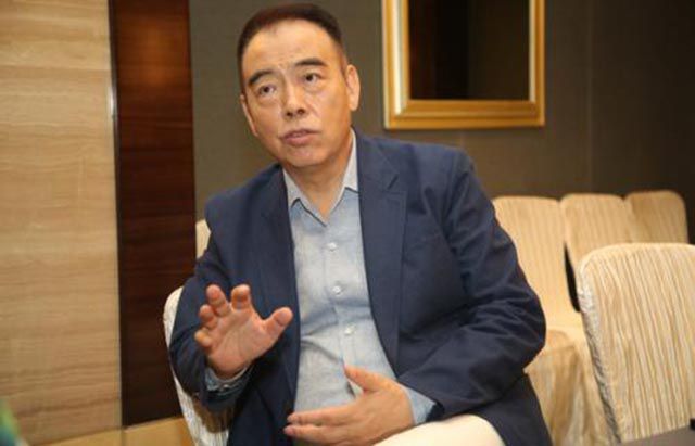 “名门痞女”洪晃：一生不羁，路子野；曾甩陈凯歌，怒怼王思聪-名门痞女洪晃(传记)