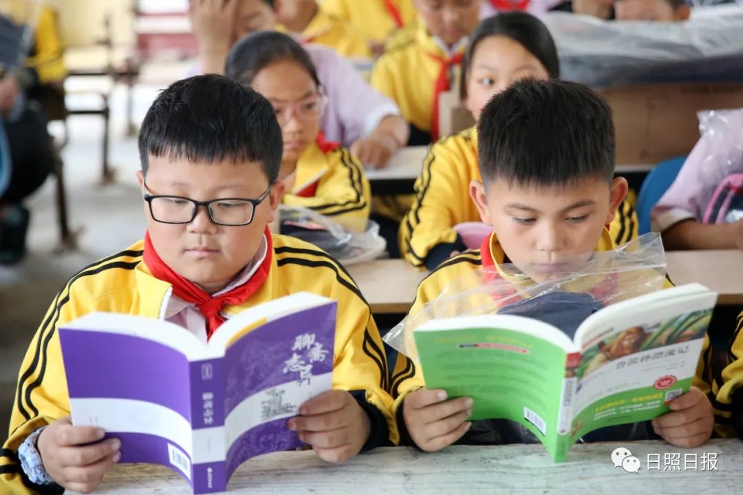 宝，我们去探班！探的什么班，对你的爱可见一斑！-我们去探险吧这首歌