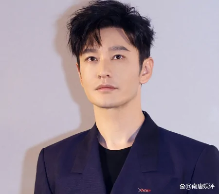 许凯新剧官宣定档，数十位当红明星帮忙宣传，圈中好人缘可见一斑-许凯官宣的新剧