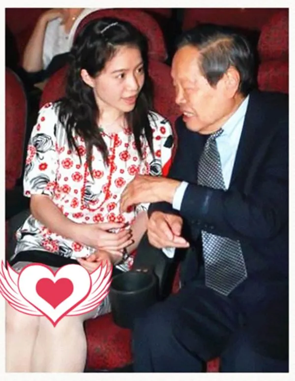 翁帆，生活在象牙塔中的女人-翁帆与杨的最新动态