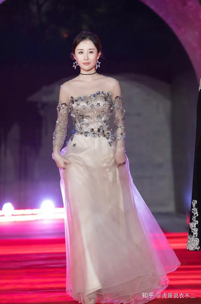 有颜有实力的舒畅，出道28年一直“不红”，但衣品却越来越好-舒畅是原名吗