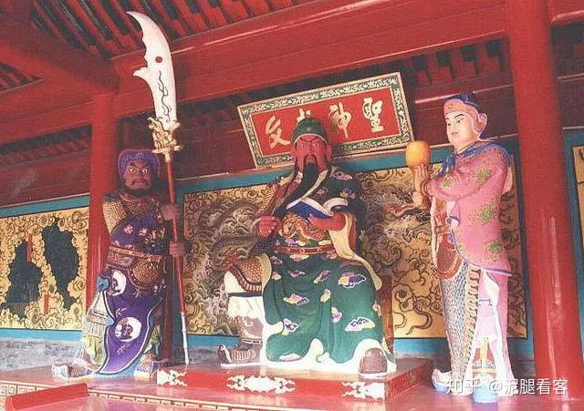 历史上的包拯是个什么样的人，为什么我国把包拯神化了？-包拯是历史人物吗图片大全