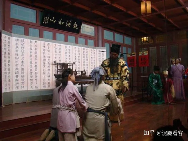 历史上的包拯是个什么样的人，为什么我国把包拯神化了？-包拯是历史人物吗图片大全