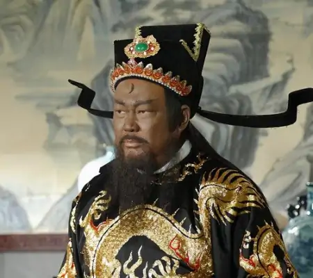 包拯后代现状如何？35代后人包先良不外出打工，默默留守包氏祠堂-包拯的子孙后代现在还有吗