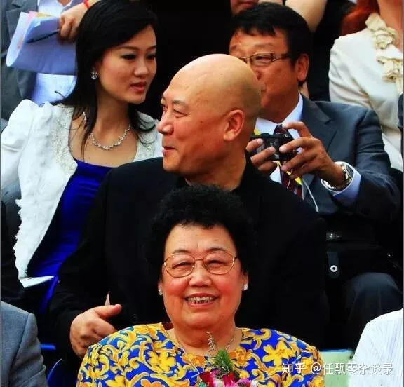 “唐僧”迟重瑞与富豪陈丽华的老妻少夫之恋-迟重瑞和陈丽华的婚姻