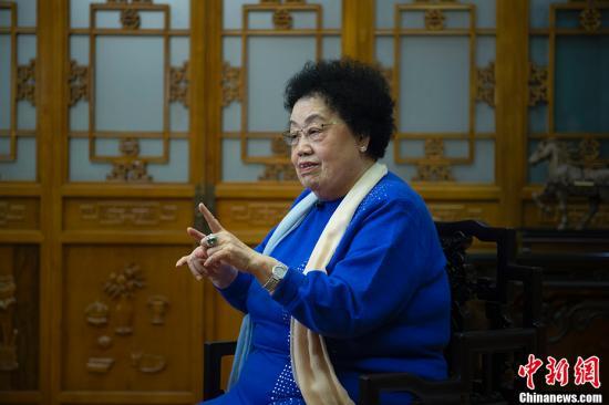 以“匠心”传承文化 陈丽华的紫檀故事-陈丽华老师紫檀博物馆