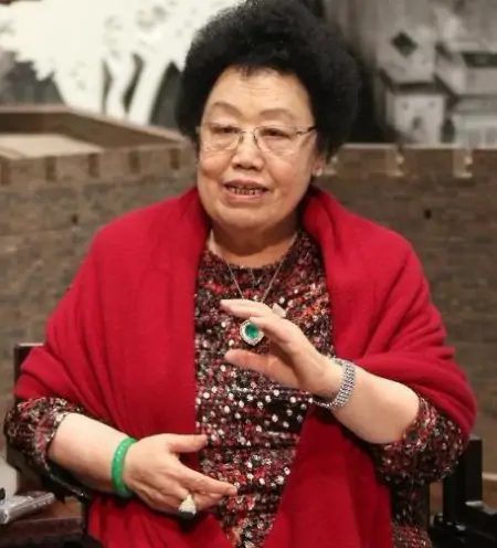 唐僧扮演者迟重瑞，为啥娶了大他11岁的女富豪？有种爱说不出口！-唐僧扮演者迟重瑞和他富豪老婆