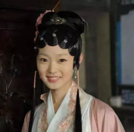 新版红楼真是部宝藏剧，十年过去，走出的配角撑起娱乐圈半壁江山-新红楼电视剧