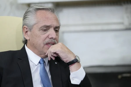 通胀飞涨、经济崩溃只是小场面，阿根廷史上最高通胀率：20000%-阿根廷深陷贫困和通胀危机