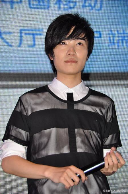 突然失踪3年？原来徐良已经投身到音乐公司做老板了！-徐良现场唱功