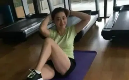 42岁梅婷生活难自理，暴瘦30斤近照曝光，前夫花心被砍断脚筋-梅婷旧照