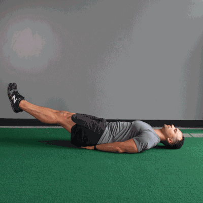 年仅20多岁的刘柏辛，这位风格迥异的新星，有标志的女神级身材-刘柏辛的厂牌