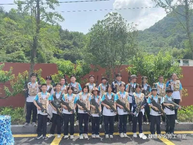 青春无限梦想        研学筑梦远航——郧西县城关镇中七年级研学实践活动掠影（五）-湖北省十堰市郧西县城关镇中