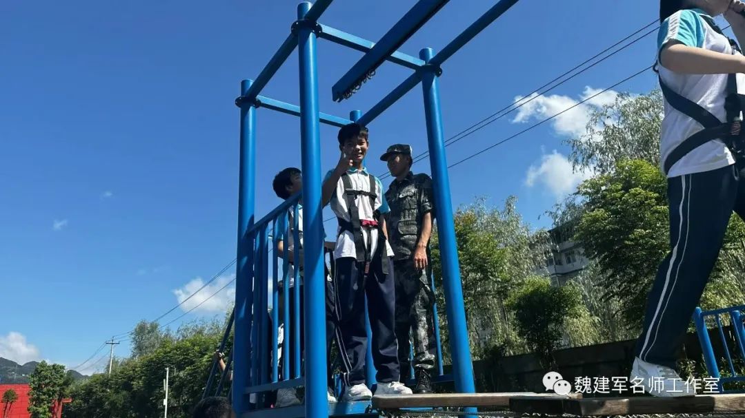 青春无限梦想        研学筑梦远航——郧西县城关镇中七年级研学实践活动掠影（五）-湖北省十堰市郧西县城关镇中