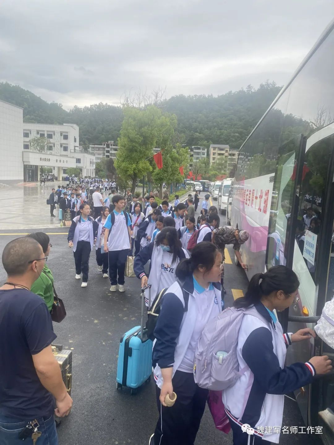 青春无限梦想        研学筑梦远航——郧西县城关镇中七年级研学实践活动掠影（五）-湖北省十堰市郧西县城关镇中