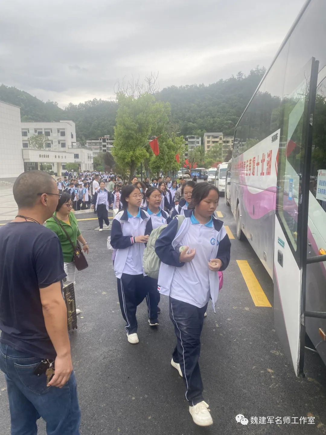 青春无限梦想        研学筑梦远航——郧西县城关镇中七年级研学实践活动掠影（五）-湖北省十堰市郧西县城关镇中