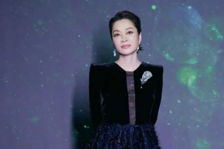 当伴奏消失后，韩红与毛阿敏谁的清唱实力更高，韩红高音实力强劲-毛阿敏那英韩红谁更厉害