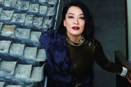 当伴奏消失后，韩红与毛阿敏谁的清唱实力更高，韩红高音实力强劲-毛阿敏那英韩红谁更厉害