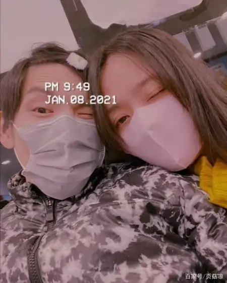 向佐郭碧婷女儿百日宴，小名又奶又霸气，大名取得好有文化！-郭碧婷向佐2016年就认识