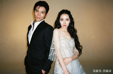 向佐郭碧婷女儿百日宴，小名又奶又霸气，大名取得好有文化！-郭碧婷向佐2016年就认识