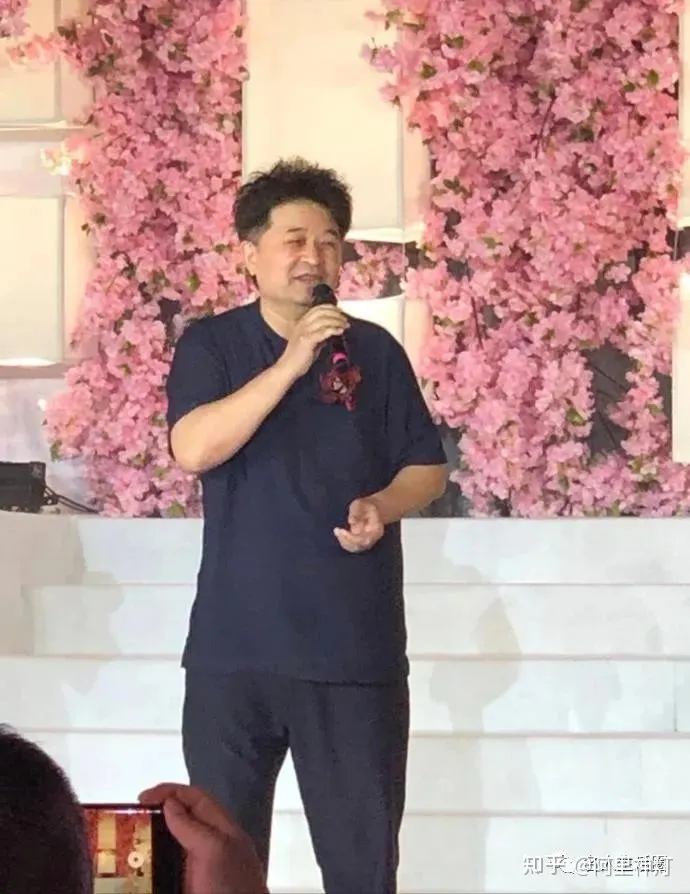 消失7年后，63岁毕福剑罕见露面，竟成了如此模样-毕福剑现怎样