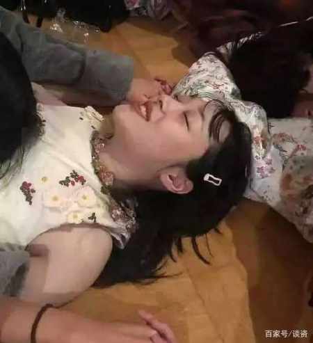 崔雪莉28岁生日当天，网友：我们都很想水蜜桃公主，与生前评论大相径庭-崔雪莉fx歌曲