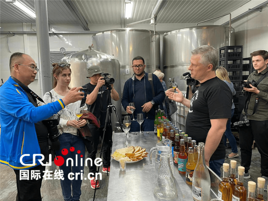 “普希金故乡行”融媒体报道（二）：普希金故乡企业期望与中方加强合作-普希金的生平与创作