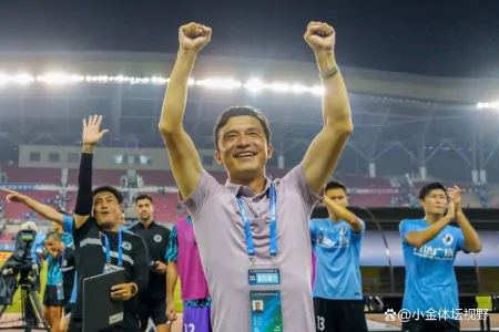 恭喜大连人，心疼广州队！王健林成“孤勇者”，大连人官方致谢-王健林为什么离开大连