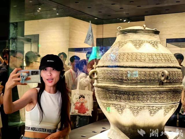 两岸青年“随手拍”随心感悟：武汉是上学、就业、创业的理想之城-clubhouse两岸青年