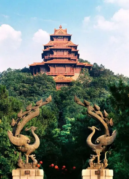 天下江山第一楼，九层晴川阁，三百六十观，黄鹤楼观天下英雄-天下江山第一楼米芾全诗