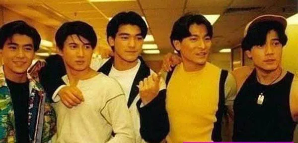 如何评价小虎队？-小虎队现象