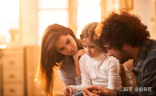 歆字女宝宝起名取名：巧笑倩兮、高雅大方的女孩名字精选-歆字女孩取名含义