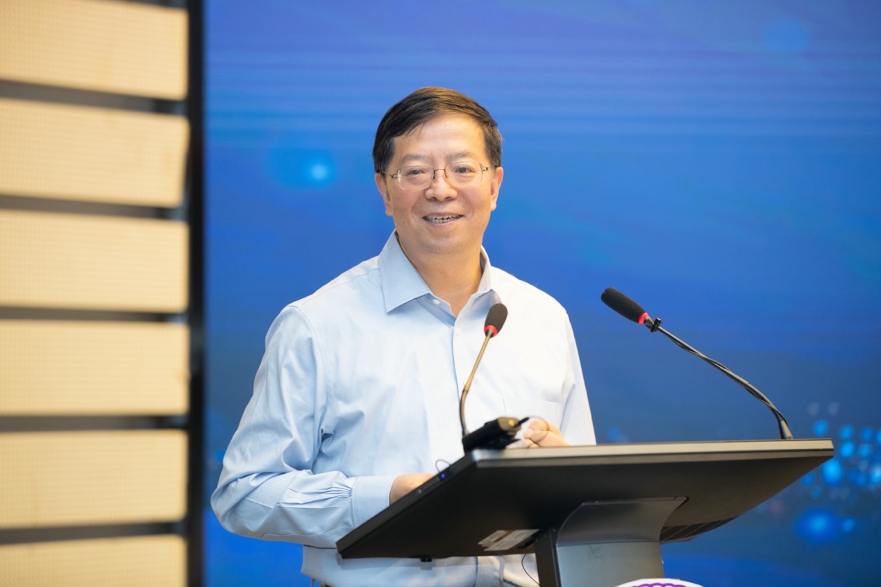 清华大学校长邱勇：压缩文科博士生规模，坚持“文理渗透、理工结合”的特色-清华大学校长邱勇多厉害