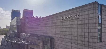 每天介绍一所大学：清华大学-清华大学学的是什么专业