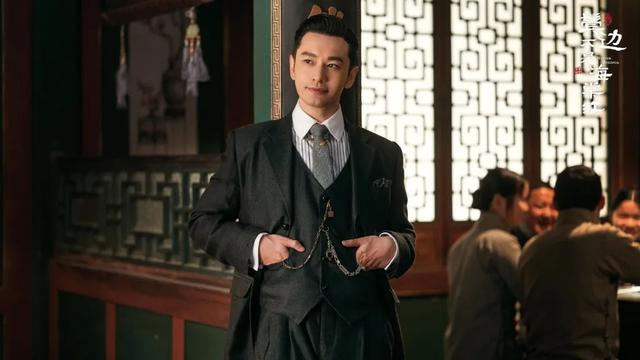 《鬓边》“一梦一生，一生一梦”，黄晓明为何能凭程凤台逆袭口碑-黄晓明的鬓角