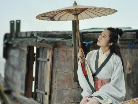 诗词原创：七律3首，文字与梦想｜花开忽忆骸归日，春好难销老尽头-七律花开花落