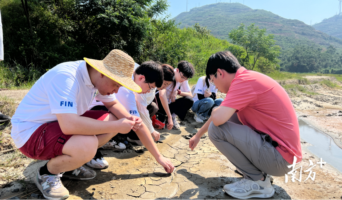广东工业大学“百千万工程”突击队进行时｜治碱还沃土，强农振乡村-广东工业大学杰出青年