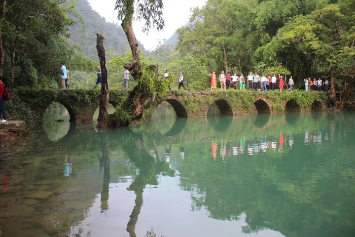 去贵州玩，有什么好的旅游攻略？-去贵州旅游怎么玩?看别人在贵州5天4晚亲自体验(图文)