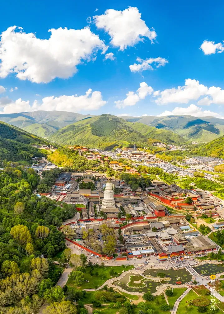 「五台山」是一个什么景点，有哪些吸引人的地方和游览建议？-五台山怎么样好玩吗