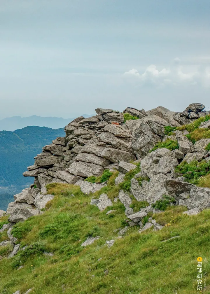 「五台山」是一个什么景点，有哪些吸引人的地方和游览建议？-五台山怎么样好玩吗