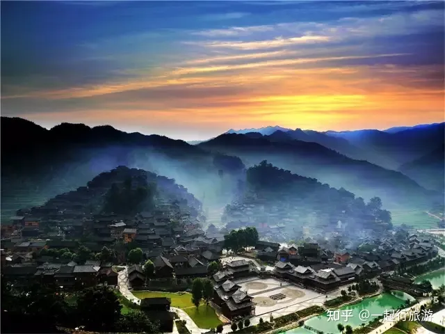 推荐：贵州旅游十大景点，贵州最值得去的10个景点-贵州好的旅游景点排名前十