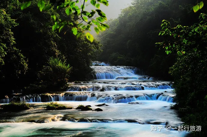 推荐：贵州旅游十大景点，贵州最值得去的10个景点-贵州好的旅游景点排名前十