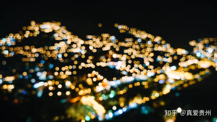 贵州十大热门旅游景点排名及推荐-贵州旅游景点排行榜前十位